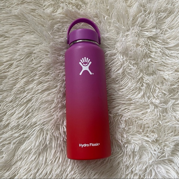 Hydro Flask Other - Limited Edition 40 oz Ombré Hydroflask Pink/Red